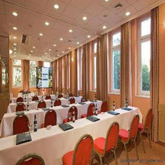 Hotel Patria 佩奇 外观 照片